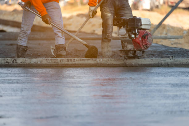 Best Concrete Flooring Contractor  in Marshall, MO